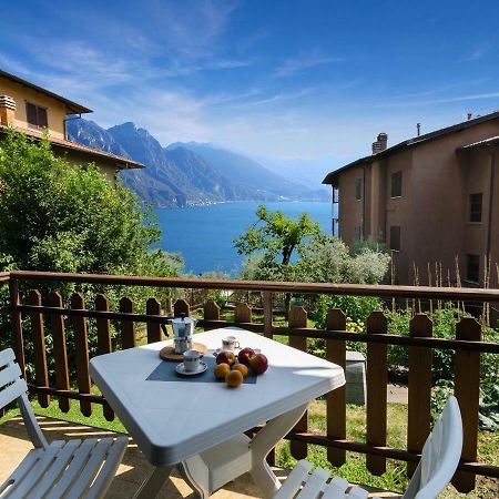 Discesa A Lago With Terrace And Garden On Lake Iseo ริวา ดิ ซอลโต ภายนอก รูปภาพ